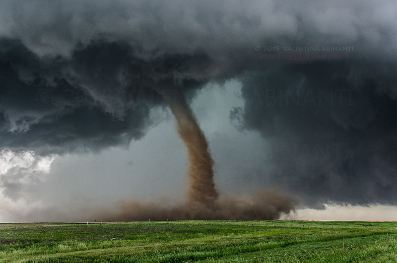 Supercella e tornado, Simla, Colorado. 4 giugno ulteriori info e foto http://www.tornadoseeker.com/index.php?option=com_content&view=article&id=275:supercella-tornado-simla-colorado-4-giugno-2015&catid=45:articoli-usa-2015&Itemid=120 